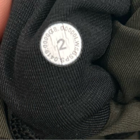 Lululemon Wunder Under High-Rise Camo Leggings xs small Size 2 EUC - Picture 4 of 4